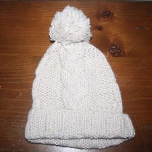 H&M Cream Pom Pom Beanie
